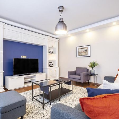 Captivating Flat With Balcony Near Besiktas Pier Apartment Истанбул Екстериор снимка