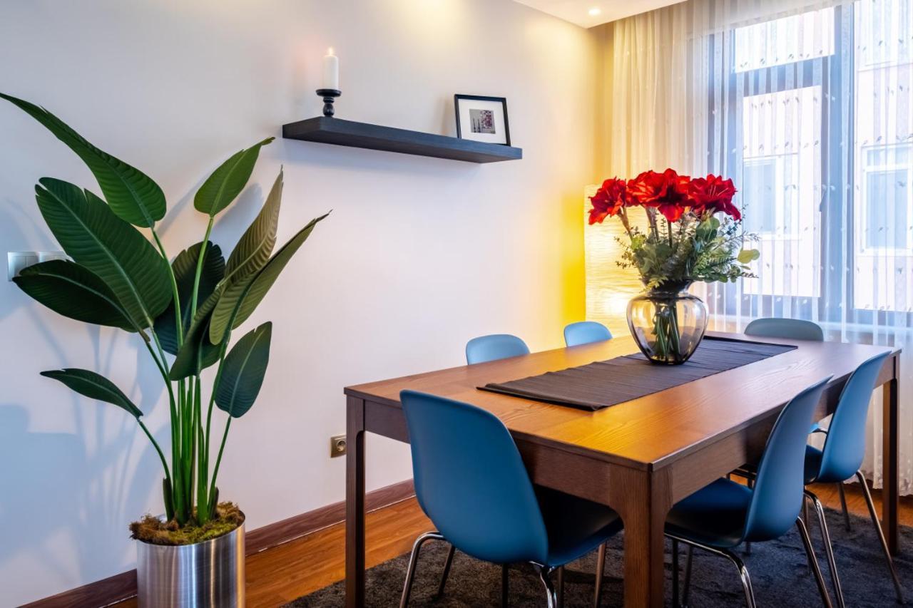 Captivating Flat With Balcony Near Besiktas Pier Apartment Истанбул Екстериор снимка